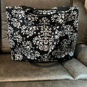 Vera Bradley tote bag